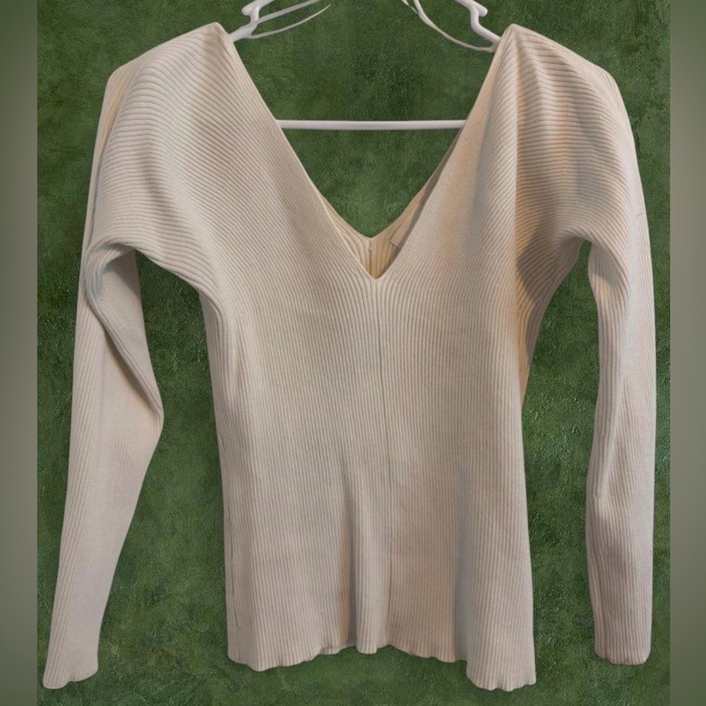 H&M Textured Off-White Top